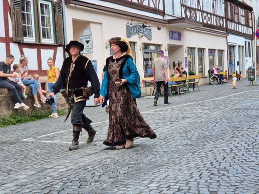 Einem Ort wurde ein Foto hinzugefügt