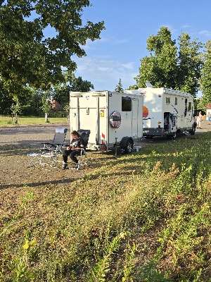 Einem Ort wurde ein Foto hinzugefügt