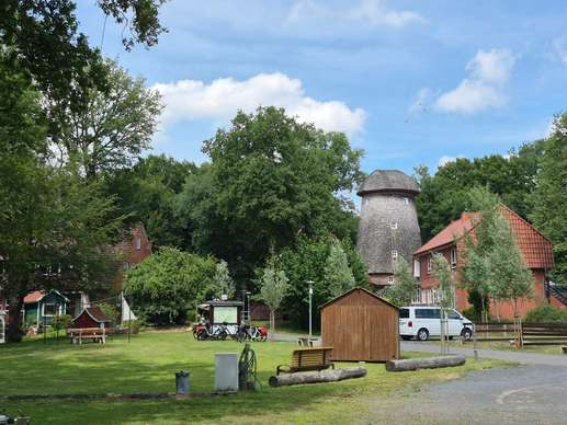 Einem Ort wurde ein Foto hinzugefügt