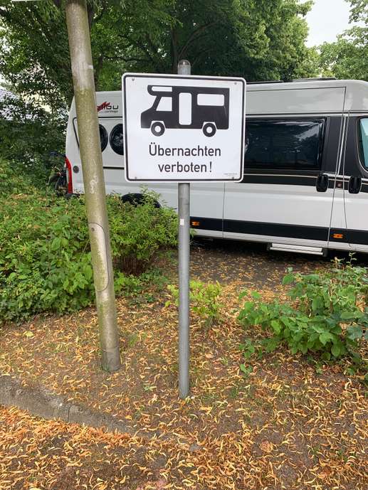 Einem Ort wurde ein Foto hinzugefügt