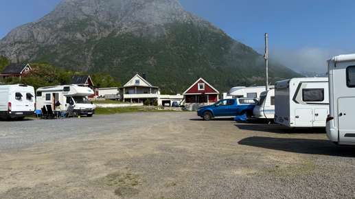 Added a photo to a location