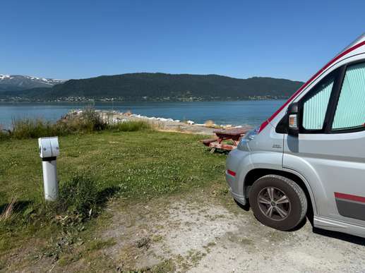 Een foto toegevoegd aan een locatie
