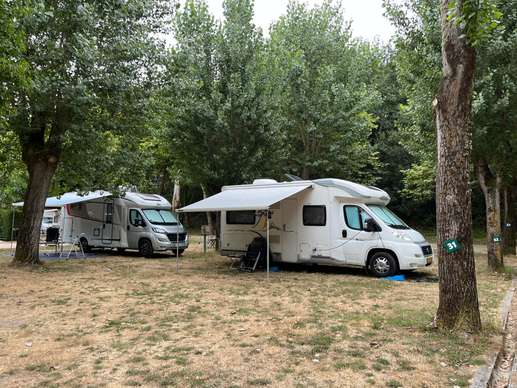 Een foto toegevoegd aan een locatie