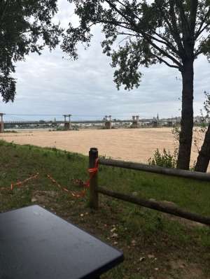 Added a photo to a location