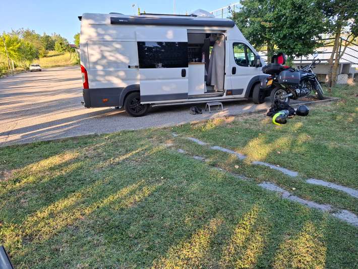 Area sosta camper Roddino