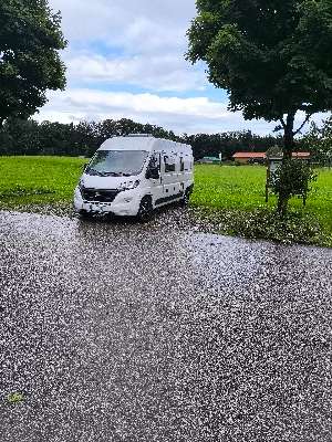 Een foto toegevoegd aan een locatie