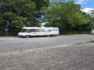 Wohnmobilstellplätz Hallenbad