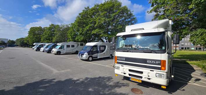 Parking Sundstabadet