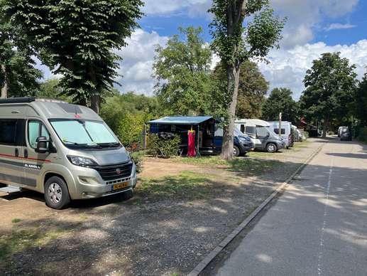 Een foto toegevoegd aan een locatie
