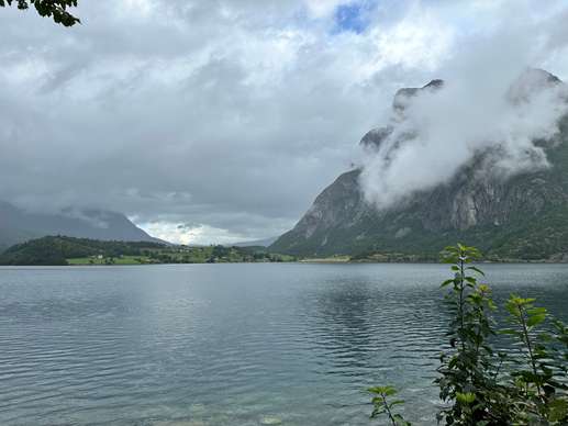 Added a photo to a location
