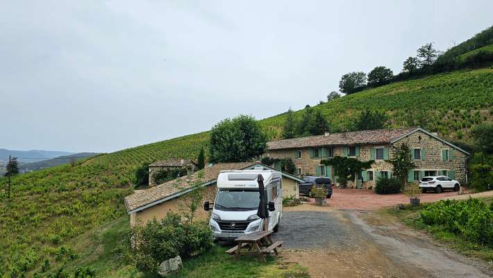 Aire de camping car Domaine Baron de l'Ecluse