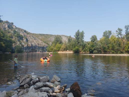 Added a photo to a location