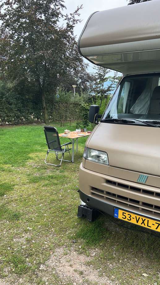 Einem Ort wurde ein Foto hinzugefügt