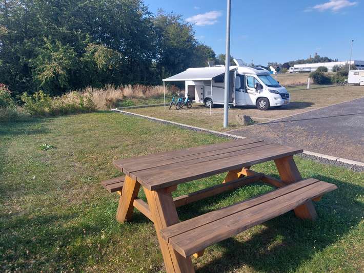 Caravan- und Wohnmobilstellplatz B49
