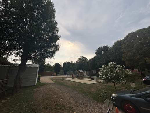 Added a photo to a location