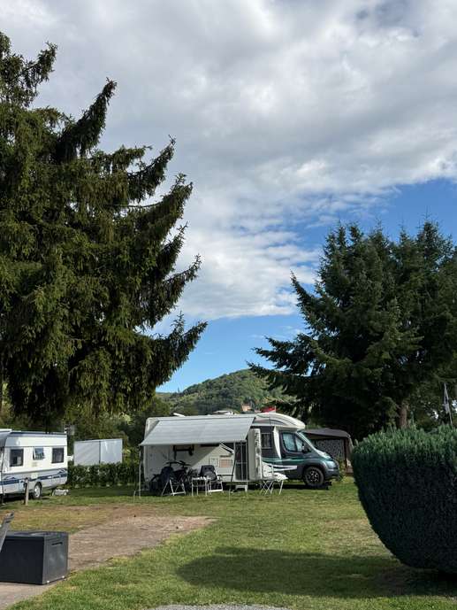 Een foto toegevoegd aan een locatie