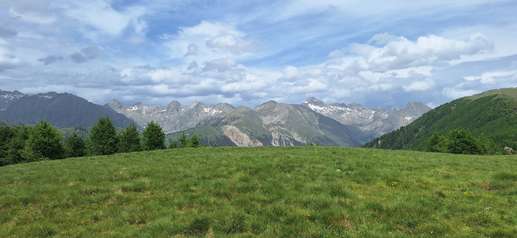Added a photo to a location