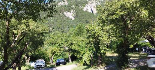 Added a photo to a location