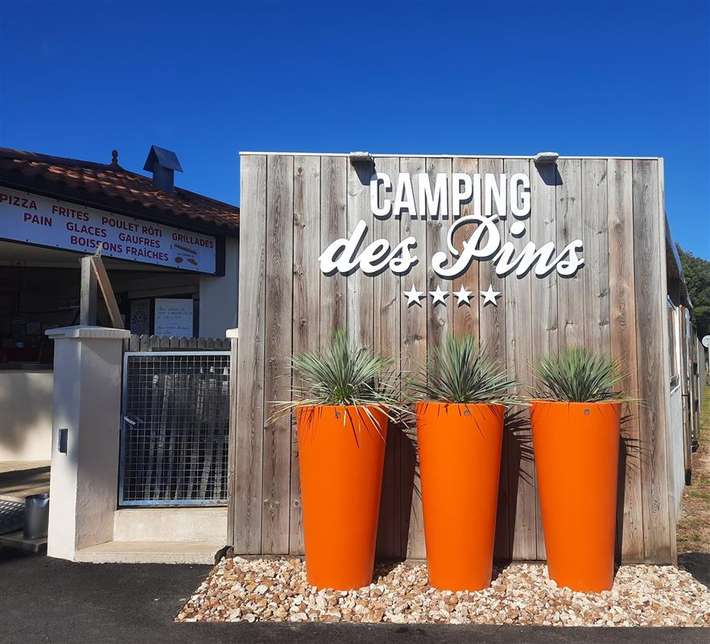 Camping Des Pins