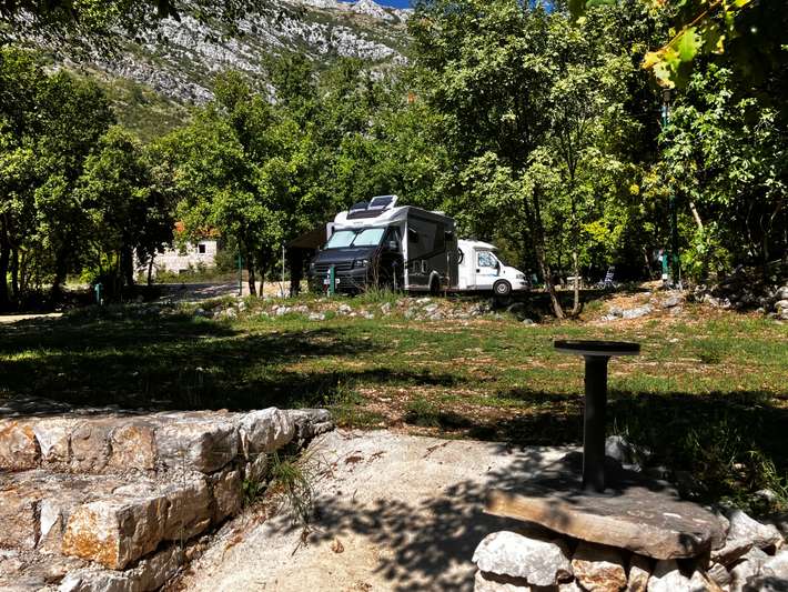 Autocamp Sunny Valley
