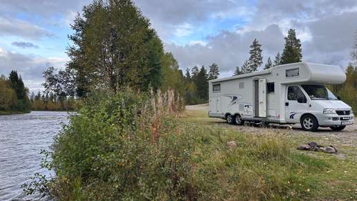 Added a photo to a location