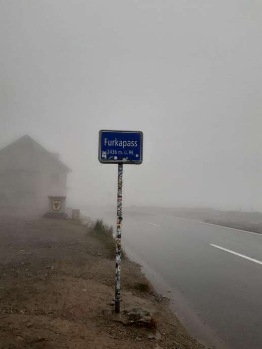Einem Ort wurde ein Foto hinzugefügt