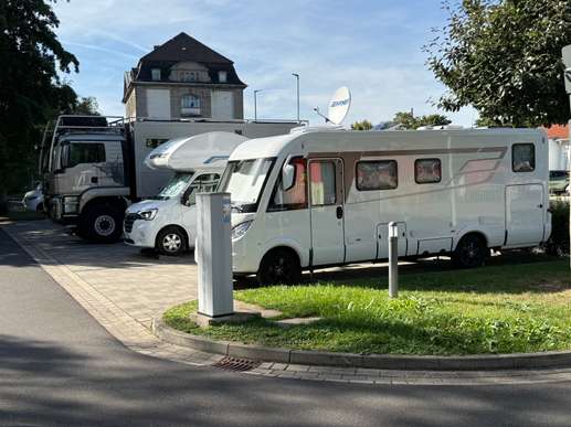 Einem Ort wurde ein Foto hinzugefügt