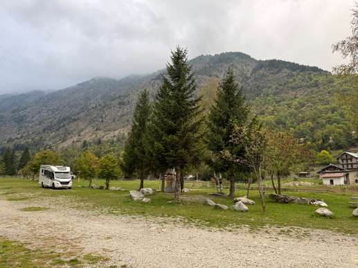 Added a photo to a location