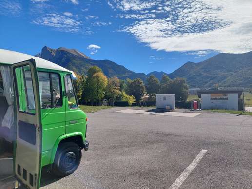 Een foto toegevoegd aan een locatie