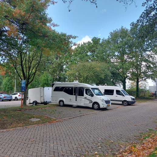 Einem Ort wurde ein Foto hinzugefügt