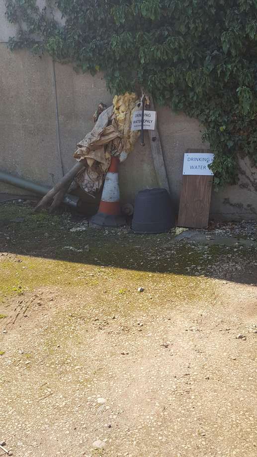 Einem Ort wurde ein Foto hinzugefügt