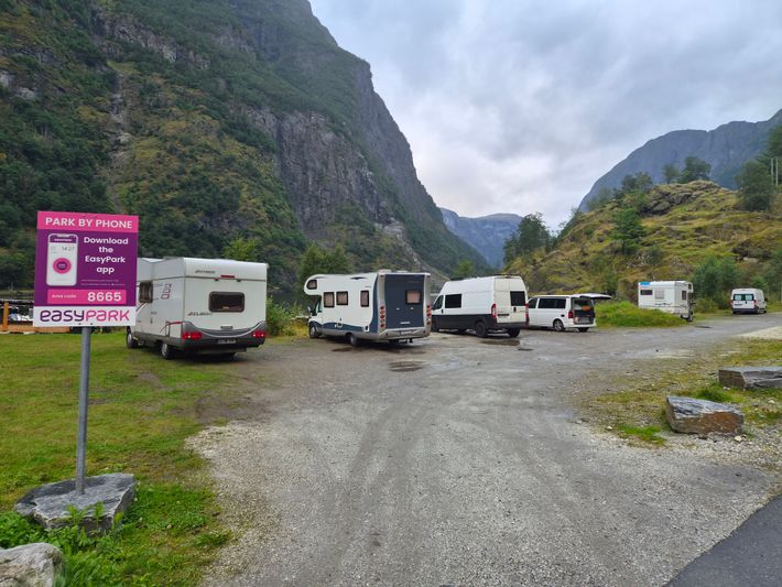 Pay Parking Gudvangen 