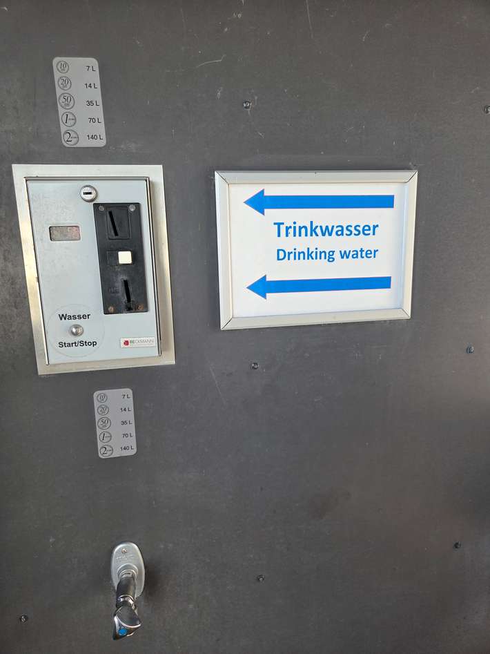 Wohnmobilstellplatz Am Halbmond
