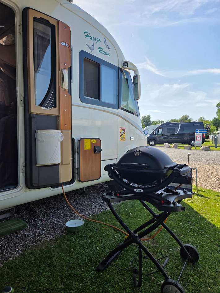 Wohnmobilstellplatz Am Halbmond