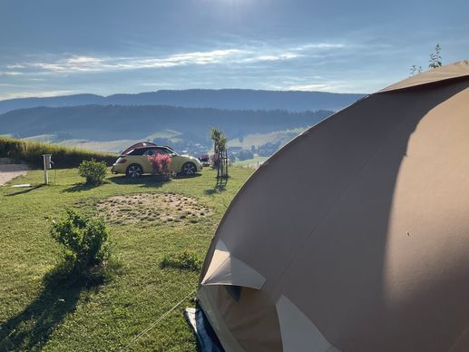 Een foto toegevoegd aan een locatie