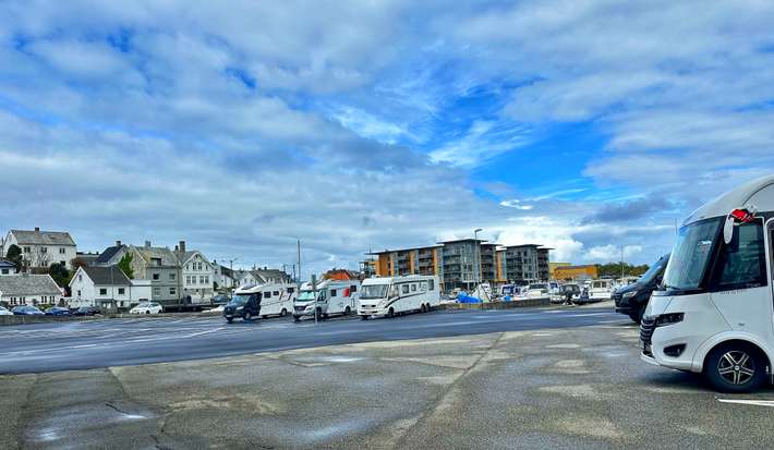 Dokken bobilparkering Hasseløy