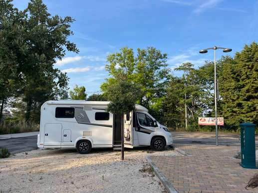 Een foto toegevoegd aan een locatie