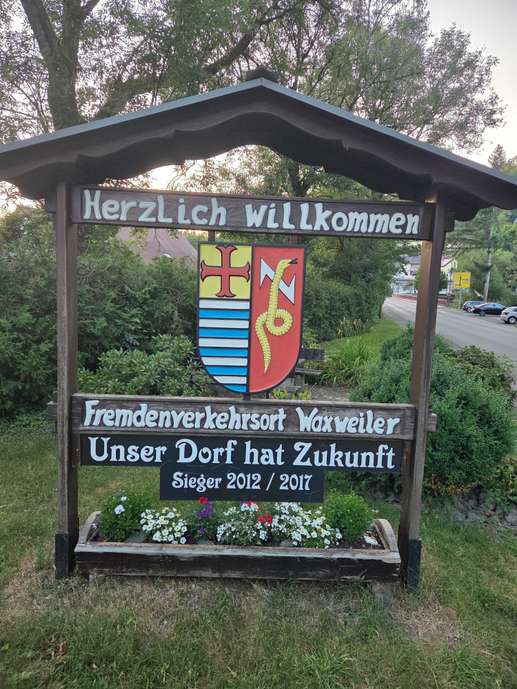 Einem Ort wurde ein Foto hinzugefügt