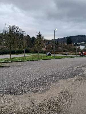 Einem Ort wurde ein Foto hinzugefügt