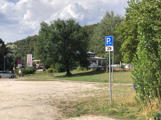 Added a photo to a location