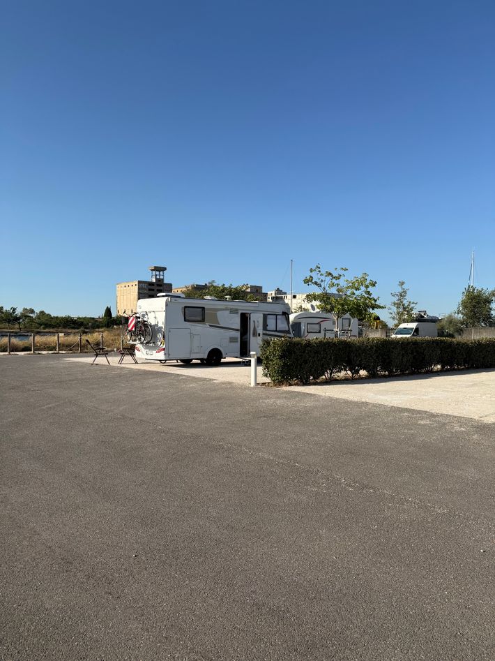 Camping Car Park Port Saint Louis de Rhône