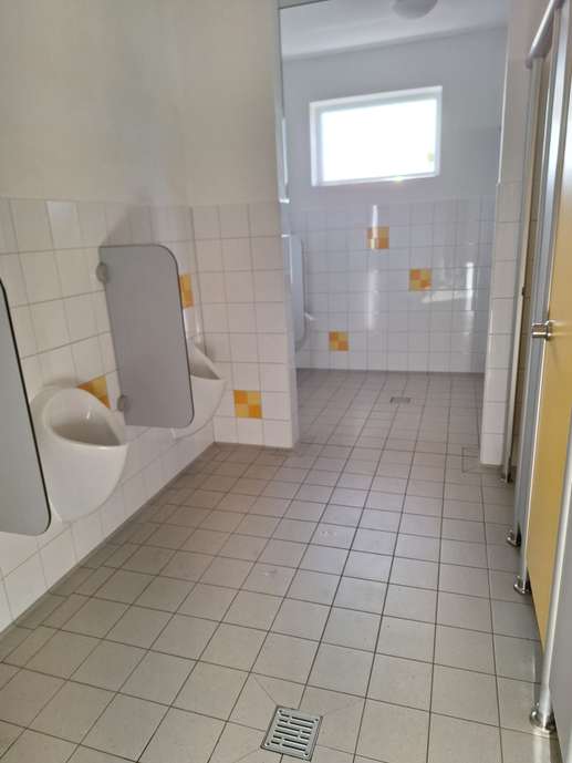 Einem Ort wurde ein Foto hinzugefügt