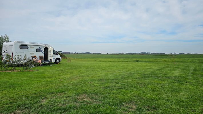 Camperplaats Rijs
