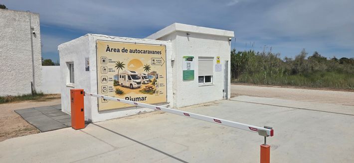 Area de autocaravanes Riumar