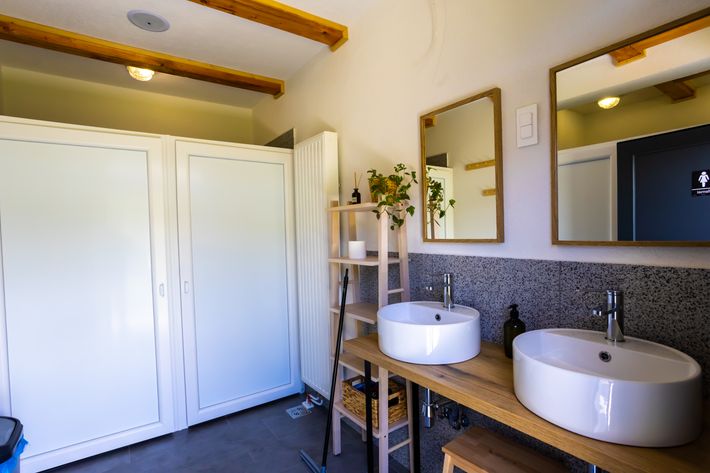 Deja View Cabin & Camp