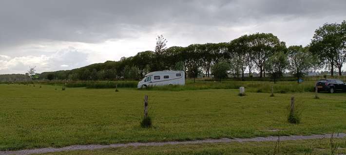 Camperlocatie Hoppies