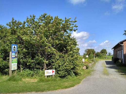 Added a photo to a location