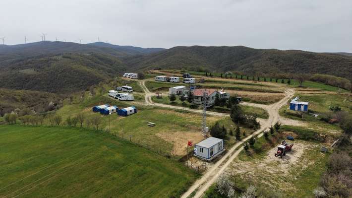 Almalı Doğal Yaşam Çiftliği (Adoyaci Camping) 