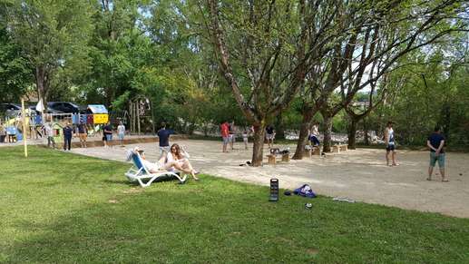 Added a photo to a location