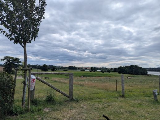 Added a photo to a location